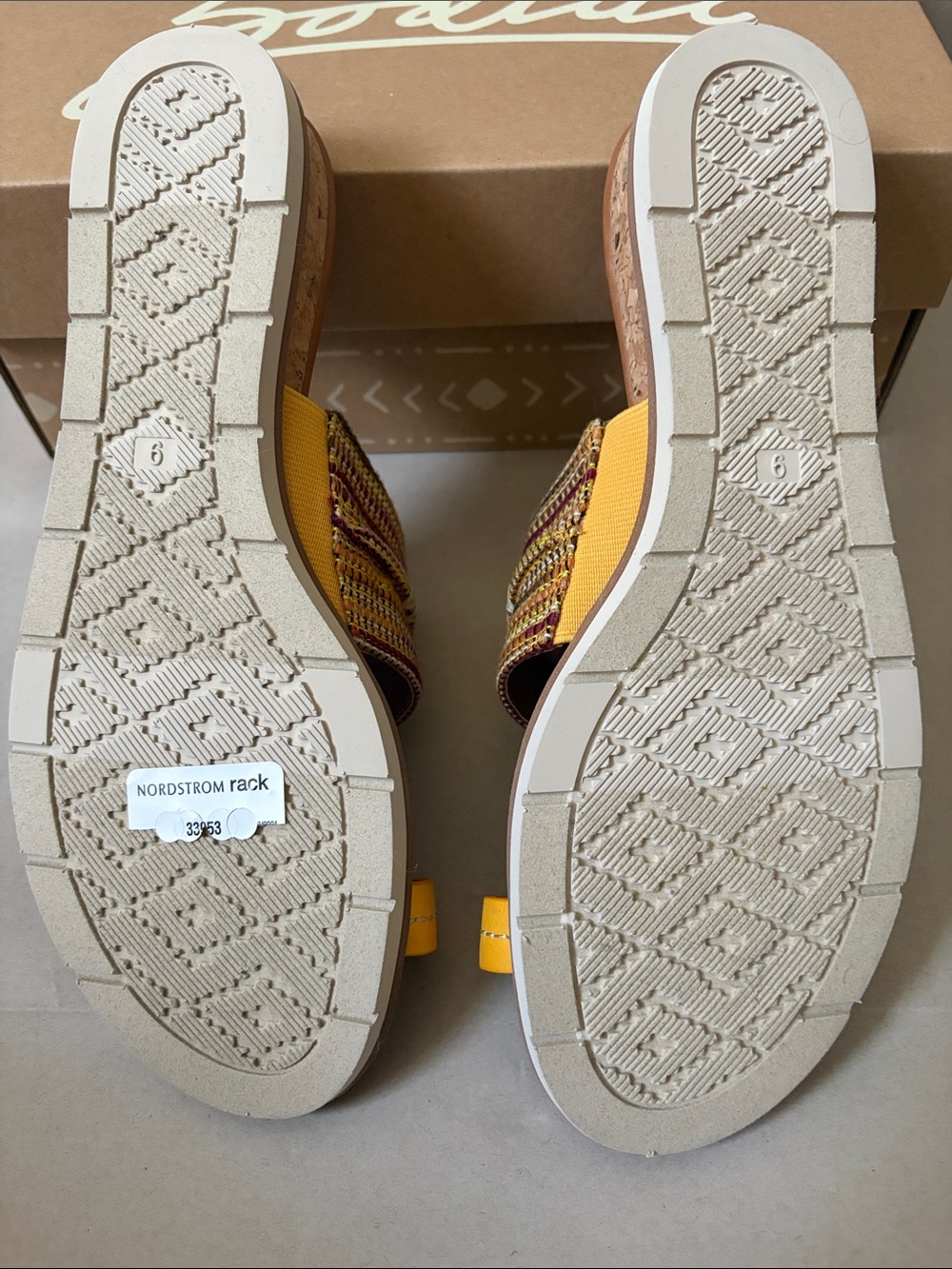 Zodiac Yellow & Multicolor Woven Slide Sandals - Picture 5 of 6